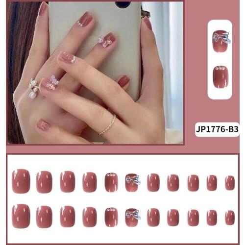 24pcs Nail Patch Glue Type Short Bean Paste Fashion Manicure False Nails Save Time Wearable Nail Patch Gifts for Girls