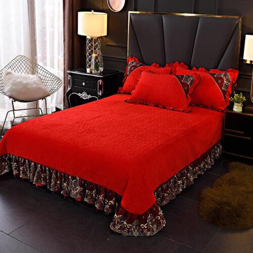 2020 new products Thickened thermal quilting Bed cover Fitted Sheet Pillowcases 2/3 pcs Solid color Embroidered lace Bedding