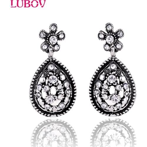 Hollow Water Drop Metal Flower Stud Earrings Acrylic Crystal Rhinestone Piercing Earrings Women Jewelry for Wedding Costume