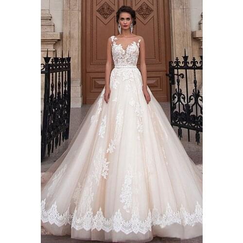 2019 Champagne Wedding Dresses Sleeveless White Appliques A-Line Dresses Custom Made Vestido de noiva Bridal Dresses