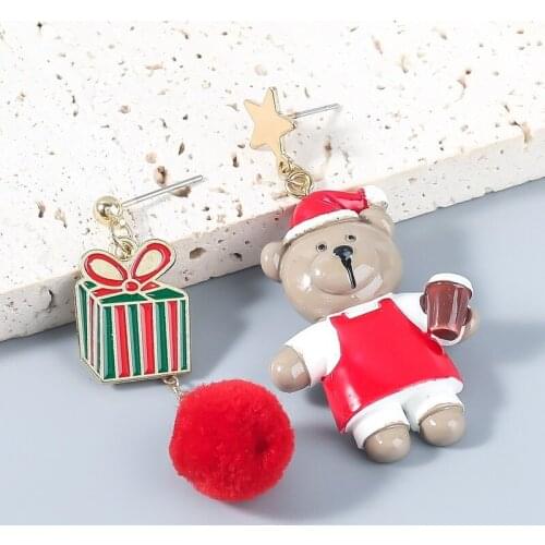 2021 Wholesale Christmas Series Alloy Resin Bear Gift Box Hair Ball Earrings for Female Ins Earrings
