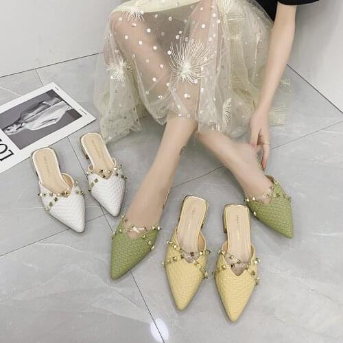 Fashion Shoes Rivet Outdoor Slides Summer Slipper Women Shoes Woman Mules Pointed Cover Toe Low Heels Slippers Fashion Shoes