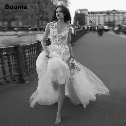 Booma Modern V-Neck Beach Wedding Dresses 3D Butterfly A-Line Backless Bride Dresses Pleated Tulle Summer Wedding Gowns