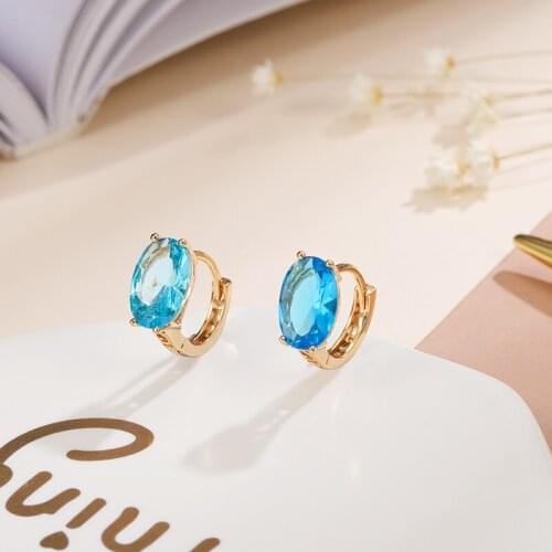 Classic Small Hollow Earrings Design MultiColor Cubic Zirconia Stud Earrings for Women Jewelry Wedding Party Gift High Quality