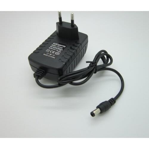 1PCS Ac 100-240v output DC 5V 3A 3000MA 15W universal power supply adapter Led driver charger 5 V Volt EU US plug 5.5MM*2.5MM