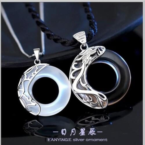 S925 Sterling Silver Necklace Womens European and American Retro Jewelry Pendant Womens Necklace Obsidian Fashion Clavicle