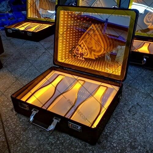 Champagne Bottle Case Rechargeable LED Spade A Box 3pcs 5pcs 6pcs Bottle Container Wine Box Bar Party Night Club Show Case