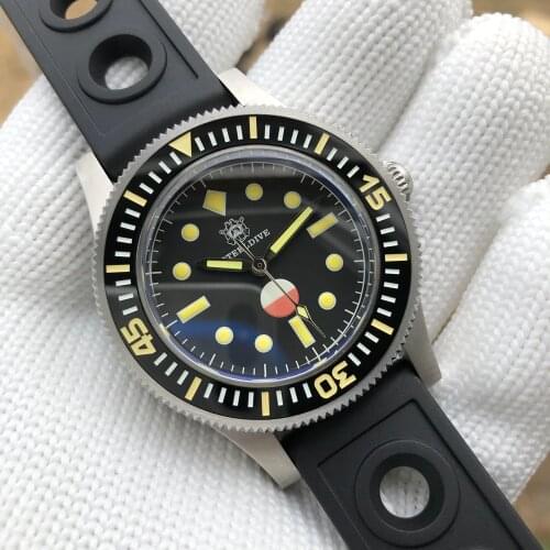 Steeldive 2020 New NH35 Movement Men 300M Automatic Dive Watch with Ceramic Bezel