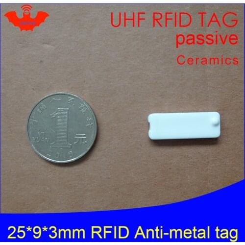UHF RFID anti metal tag 915mhz 868mhz Alien Higgs3 EPCC1G2 6C carrier 25*9*3mm rectangle Ceramics smart card passive RFID tags