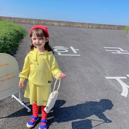 Autumn 2021 Girls' Korean-Style Solid Color Sports Suit Baby Girls' Hooded Sweater Half-Length Short Skirt Two-Piece Suit