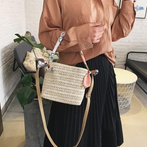 Simple Solid Woven Straw Bag Women Silk Scarf Handle Bucket Soft-Faced Handbag WomenS Leisure Vacation Diagonal Bag Woman 2021