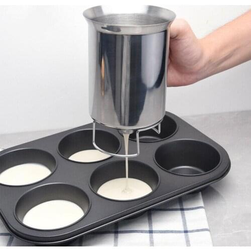 Handheld Pancake Batter Dispenser With Lid Stainless Kitchen Steel Cake Tool Batter For Baking Professional Cupcakes Funnel