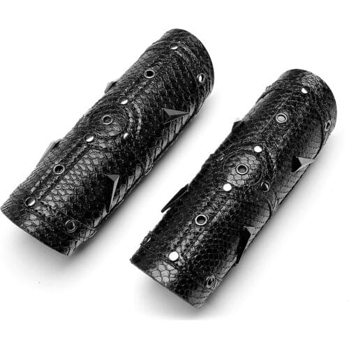 Knight Cosplay Accessories 13 Style Middle Ages Vintage Style Dark Black Pu Leather Bracer Unisex Halloween Cosplay Costumes