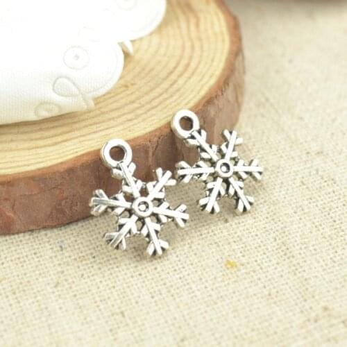 35 Pcs 18*13 mm Antique Silver color Tone Christmas snowflakes Charms DIY Jewelry Making 2523