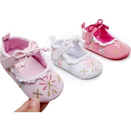 New Flower Embroidery Baby Girl Shoes Cotton Non-slip Soled Toddler Shoes Baby Shoes Princess Girls First Walkers