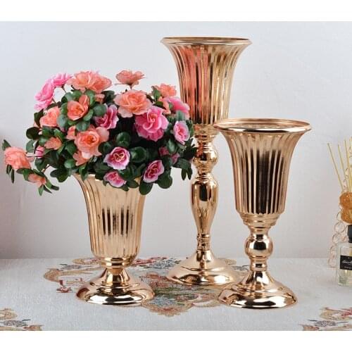 1 Pcs Metal Candle Holders Flowers Vase Candlestick Road Lead Candelabra Centerpieces Wedding porps Christmas decoration