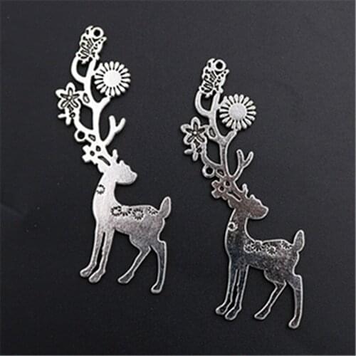 WKOUD 2pcs Silver Color sika deer charm alloy pendants vintage necklace bracelet DIY metal jewelry makings A1477