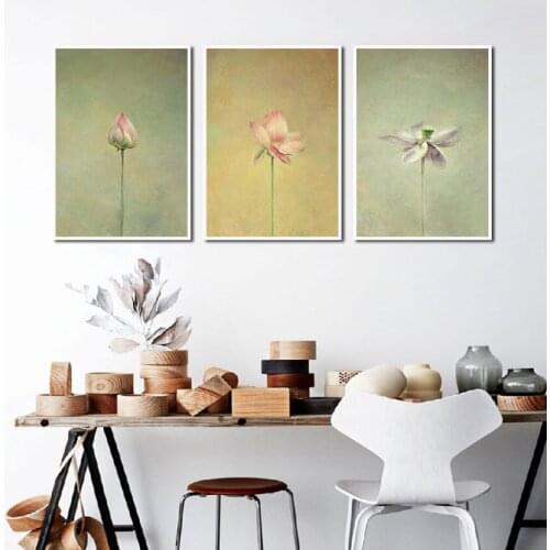 Scandinavian Style Retro Poster Simple Home Decoration Pictures Lotus Flower Canvas Painting for Living Room Wall Art Cuadro