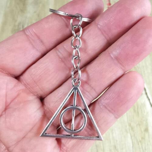 New Fashion Hallows Death Keychain Triangle Charms Keychains Women Men Gift Key Chains Ring Pendant Keyring Jewelry laveros