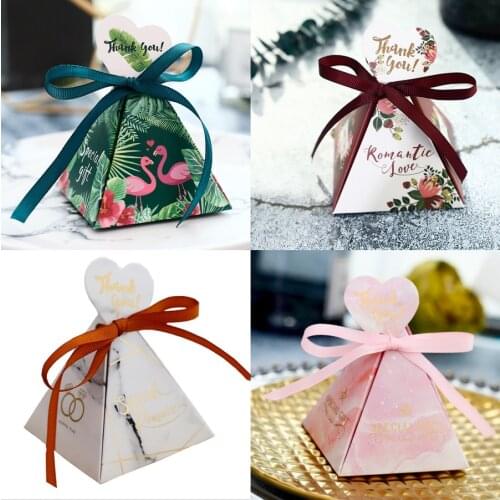 100 X Floral / Flamingo / Marble Triangular Pyramid Wedding Favors Candy Boxes Bomboniera Giveaways Box Wedding Party Gift Box