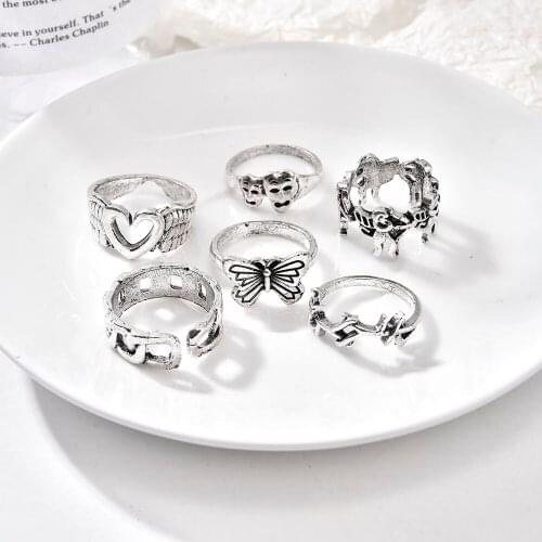 2021 New Vintage Silver Plated Angel Wings Ring for Womens Gothic Punk Steampunk Heart Butterfly Skull Ring Sets Party Jewelry
