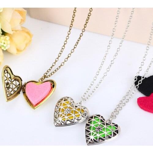 Dainty Heart Zinc Alloy Aromatherapy Diffuser Necklace Pendant Trendy Gold Silver Plated Metal Women Choker Decoration Bijoux