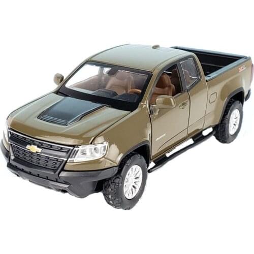 1:32 Scale Luxury Diecast Alloy Metal Collection Car Model For Chevrolet Colorado PICKUP Pull Back Toys Truck Vehicle