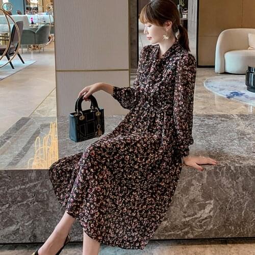 French Retro Chiffon Dresses Autumn Winter Floral Printed Bow Neck Long Sleeve Elegant Dress Female Lantern Sleeve Long Vestidos