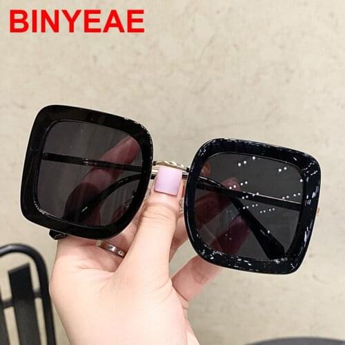 Oversized Vintage Designer Ladies Sunglasses 2021 Trendy Luxury Black Square Points Sun Glasses Men Summer Shades For Women UV