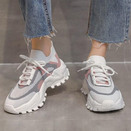 2021 New Women Thick Bottom Mesh Sneakers Outdoor Breathable Casual Shopping Socks Shoes for Walking Shoes Ladies Sneakers