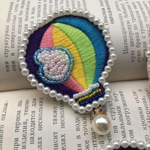 Exquisite high quality color embroidery hot air balloon beads patch applique DIY brooch clothing sweater bag home decoration