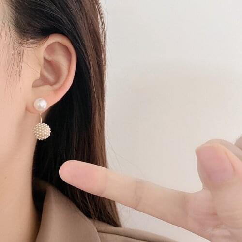 Exquisite Small Simulated-pearl Flower Pendant Twisted Earrings Temperamental Big Simulated-pearl Connected Earrings