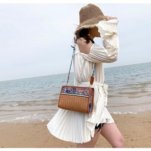 Summer Bohemia Beach Lady Girls Straw Shoulder Bags Retro Ethnic Style Bags Womens Travel Handbags Crossbody Bags bolsa feminina