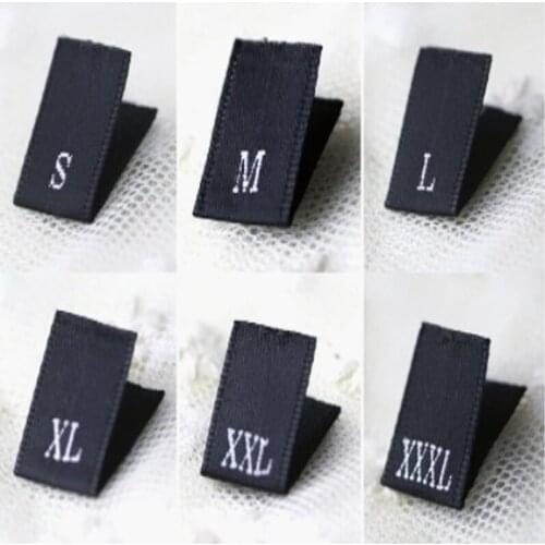 New 100PCS / lot Printing Clothing Garment Size Labels Tags (1.2*3.)cm/peice) with cut and foldWhite words on black background