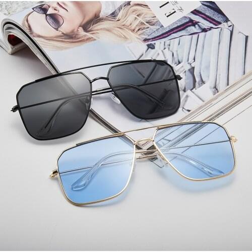 Durlarc Women's Aviator Sunglasses