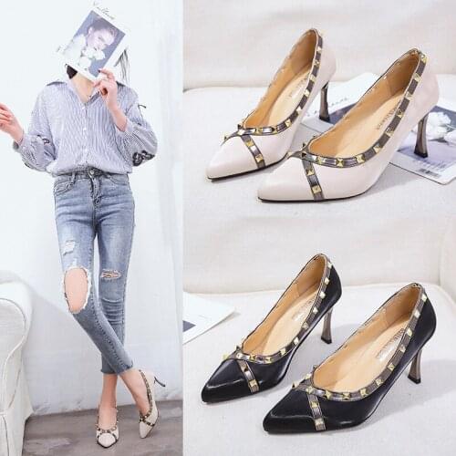 2020 Spring and Autumn new style pointed head shallow rivet high heel single shoes fashion OL office large size single shoes
