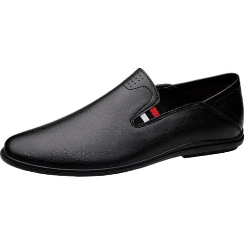 Mens Fashion British overshoes spring and summer soft leather business mens moccasins sneakers breathable non-slip loafers