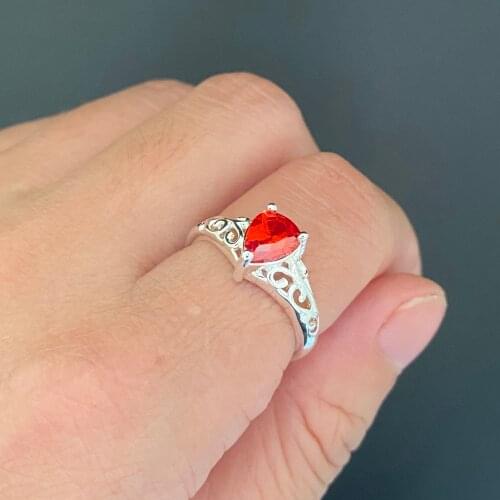 SALE Wholesale Fashion Love Ring Teardrop For Women Anxiety Silver Color Gifts Red Stone Zirconic Waterdrop Ladies Jewelry
