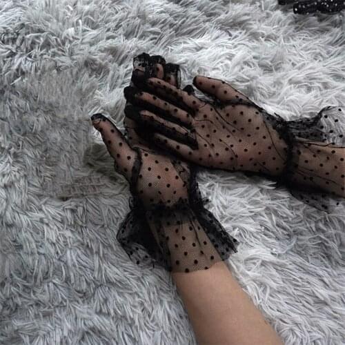 New Grace Summer Women Short Tulle Gloves 2021 High-end Fashion Stretchy Lace Spots Lotus Leaf Sheers Flexible Accessories