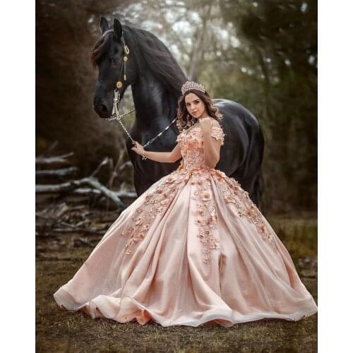 2021 Lilac Sparkly Ball Gown Quinceanera Dresses 3D Flower Sweetheart Sequins Applique Sweet 15 16 Dress Party Wear