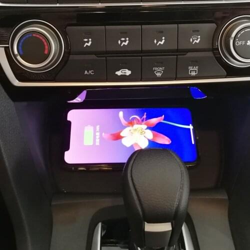 Car on-board QI wireless phone charger 15w fast phone charger charging pad panel for Honda Civic 10th MK10 accessories 2016-2021