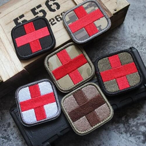 Medic Red Cross Badge Embroidered Patch Velcro Tactical Medical Armband First Aid Rescue Backpack Sticker Rescue Kit Paramedic