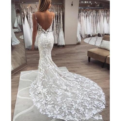 Beaded Pearls Spaghetti Strap Lace Wedding Dresses 2019 Gorgeous 3d-floral Appliques Boho Bridal Gowns Zipper Low Back