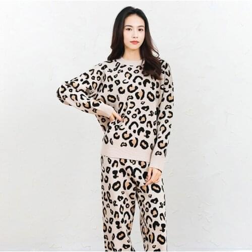 Latest Womens Pajamas Set Sleepwear Home Clothes Sweater Thick Nightwear Wick Yarn Loose Knitted Autumn And Winter Leopard