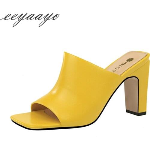 2019 New Summer Women Mules Slippers High Square Heel Peep Toe Fashion Sexy Ladies Women Shoes Yellow Outside Slides Slippers