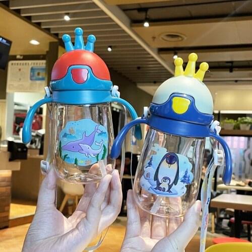 Childrens Cup Plastic Kindergarten Summer Boys and Girls Primary School Drinking Cup Portable Childrens Straw Cup Cute