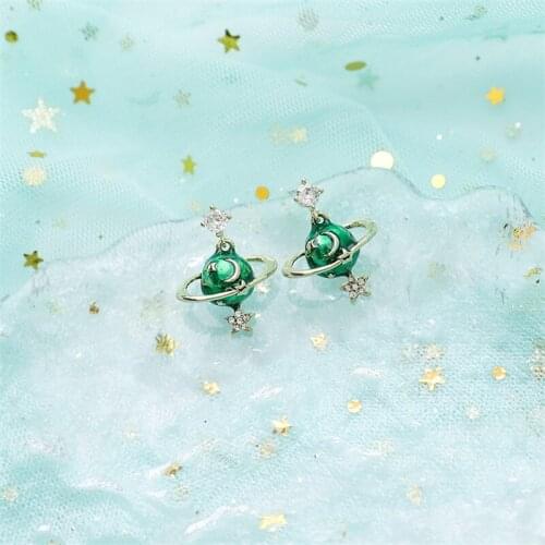 Creative Planet Saturn Stud Earrings Cute Small Green Asteroid Earrings серьги 2021 тренд INS network Red Temperament Earrings