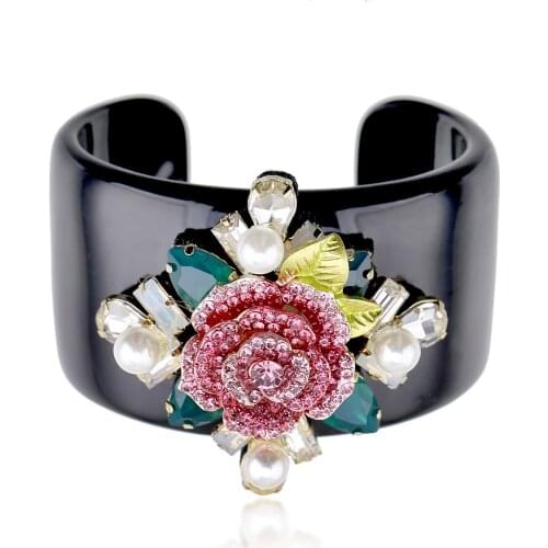 HAHA&TOTO Trendy Black Resin Bangle Cuff Bracelet Inlaid Handmade Crystal Beaded Flower Statement Bracelet Women Jewelry 3323