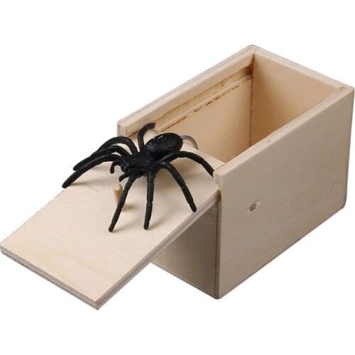 Halloween Surprise Animals Prank Spider Trick Toy Spider/Scorpion/Mouse in Wooden Box Practical Funny Joke Scare Box Toy Gift