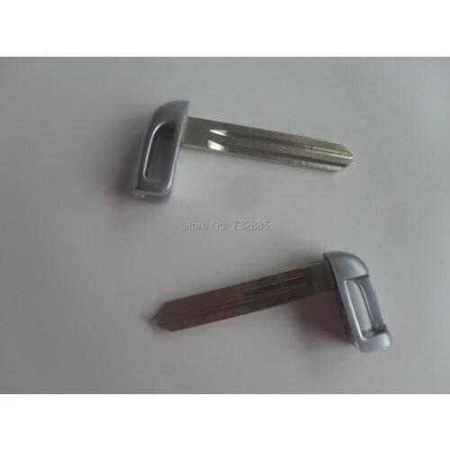Right Side Smart Key Blade for Hyundai Emergency Spare Key Blade For Kia K2 K5 Forte Sportage Soul